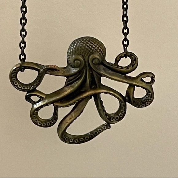 Brass Octopus Chain Necklace - Picture 2 of 6